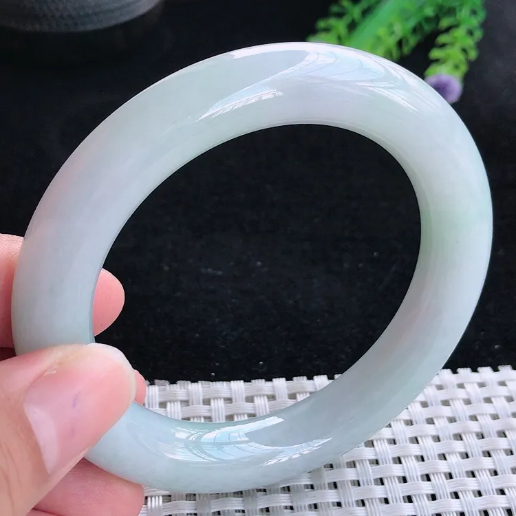 自然光56/11.8/11.2老坑油润水灵胖圆条手镯翡翠玉镯美人镯