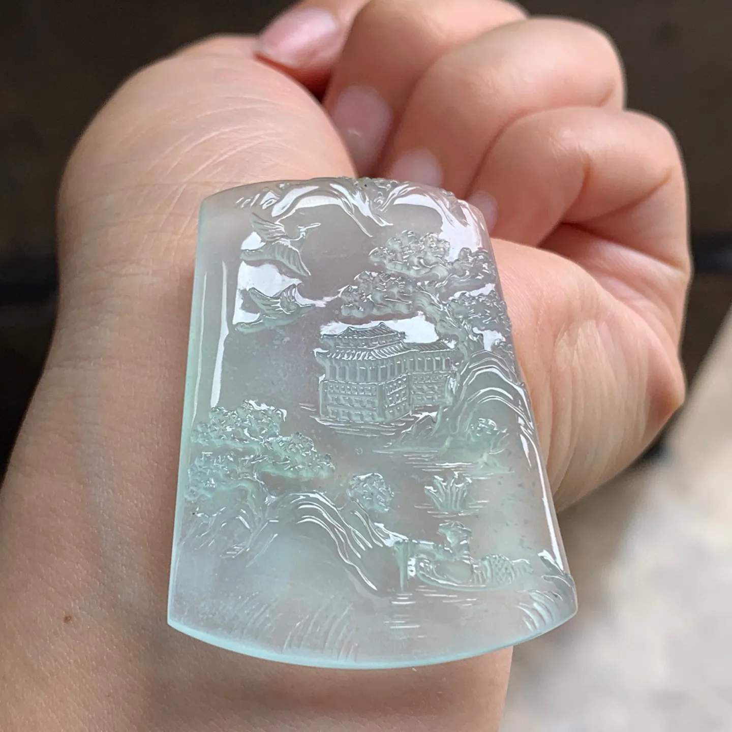 冰种山水牌
冰味十足，意境美