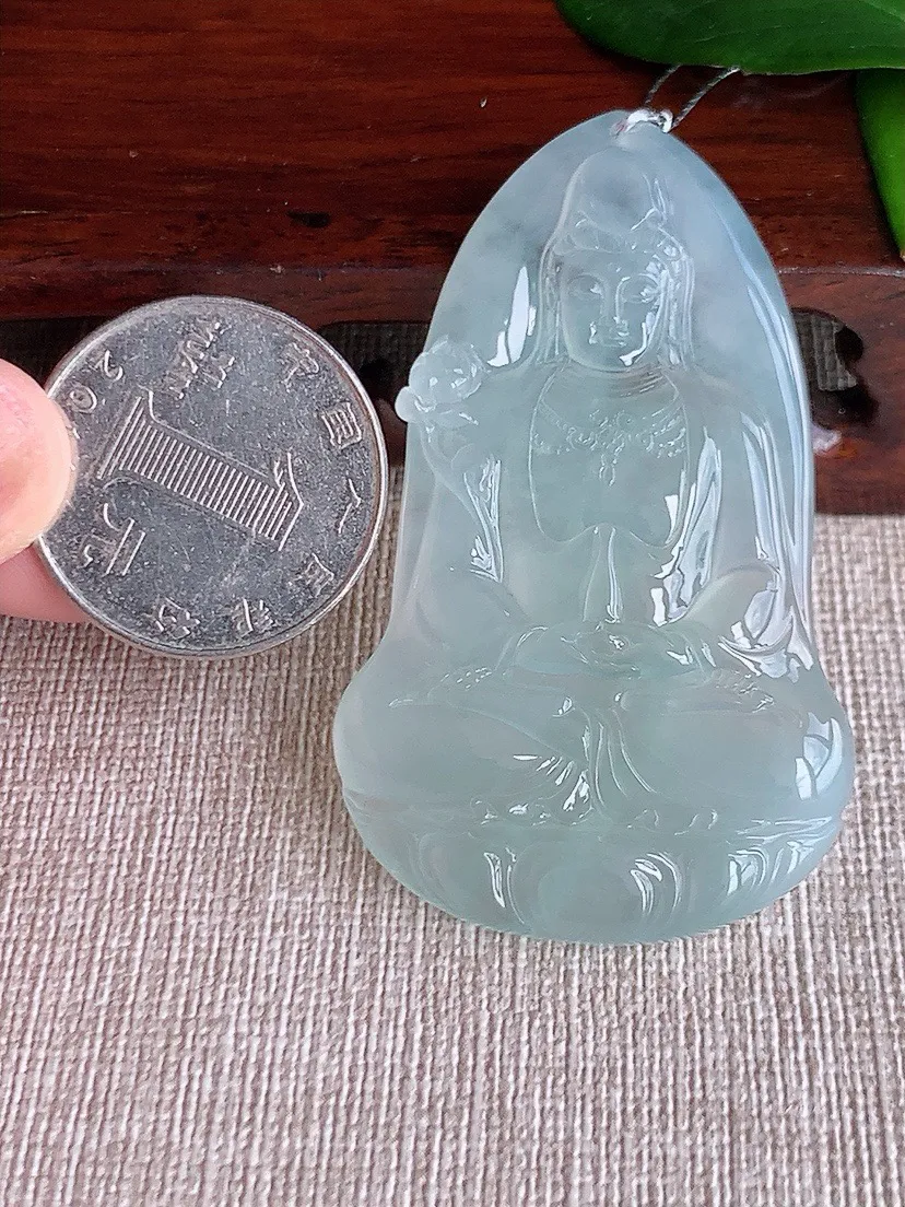 a货翡翠老坑冰种晴水大势至菩萨吊坠 尺寸57.3×34.7×5.8mm 重量23.44g 0621