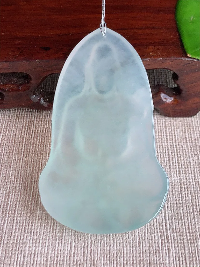 a货翡翠老坑冰种晴水大势至菩萨吊坠 尺寸57.3×34.7×5.8mm 重量23.44g 0621
