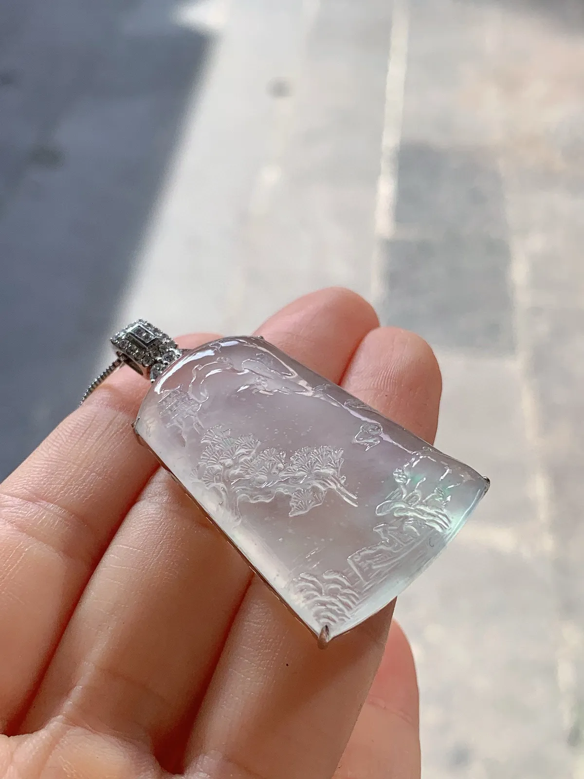 雪花棉山水牌
真金镶嵌 精致