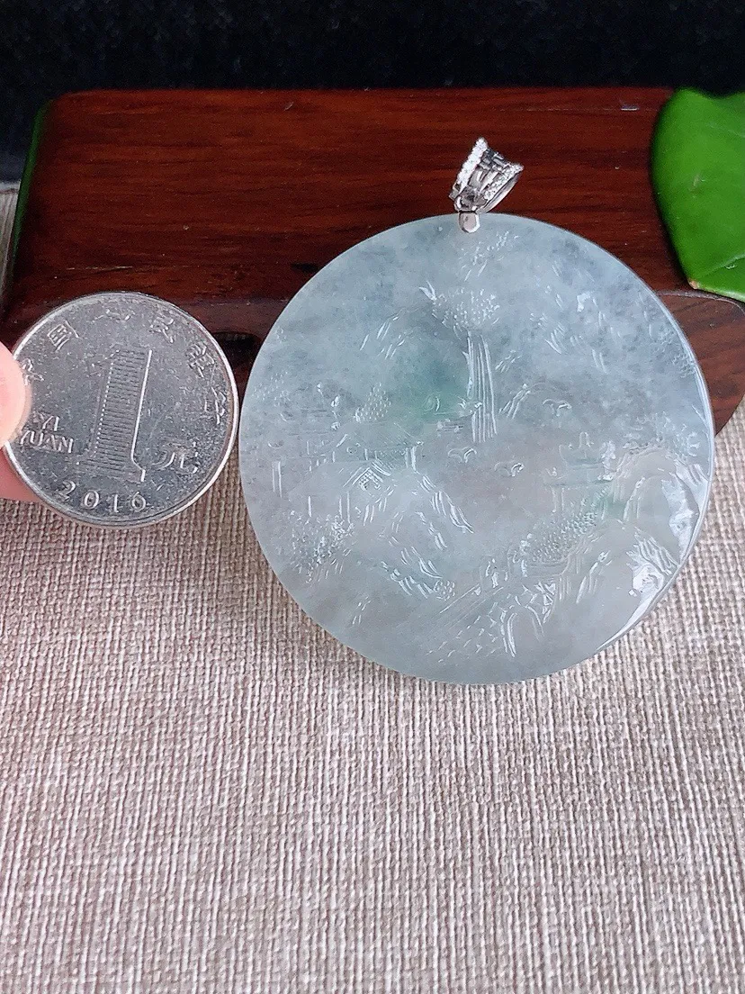 a货翡翠老坑冰种18K金扣头飘花意境山水牌吊坠 尺寸49.3×5mm 重量31.20g 0621