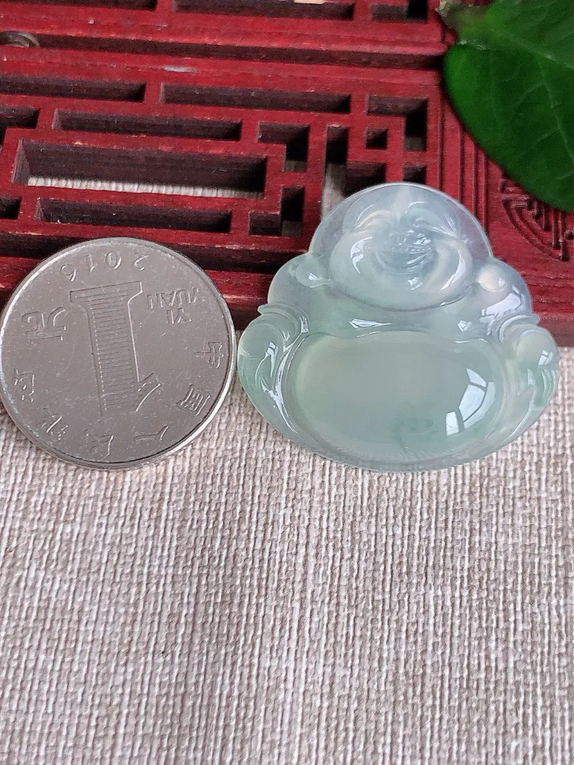 a货翡翠老坑冰种晴水佛公吊坠 尺寸30.6×32.8×5.7mm 重量8.96g 0621