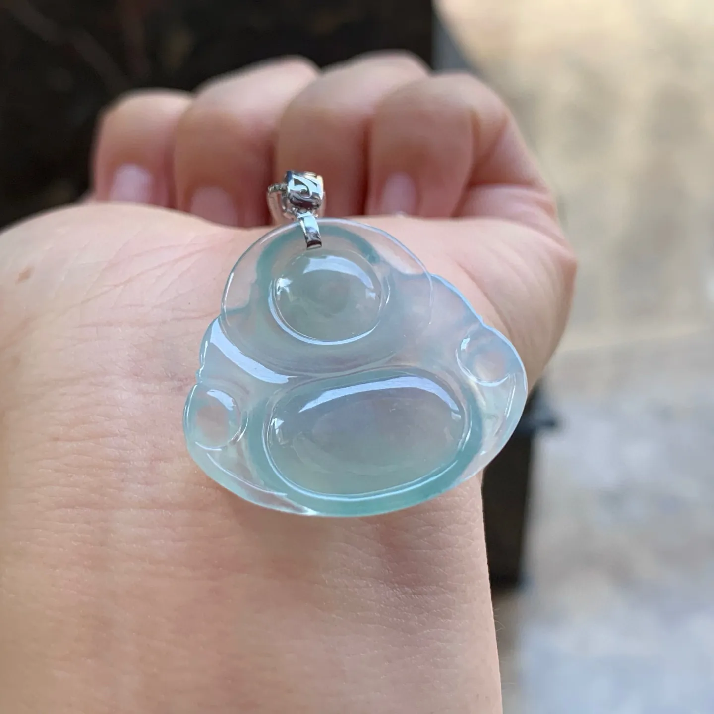 冰种坐佛
清爽 金扣