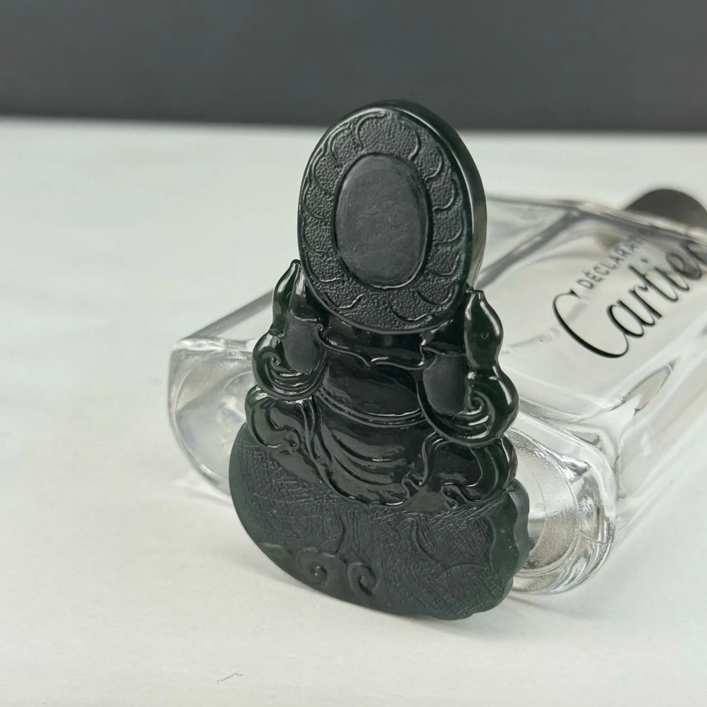 精品墨翠文殊菩萨 种好色正 黑度好 打灯通透 油性足