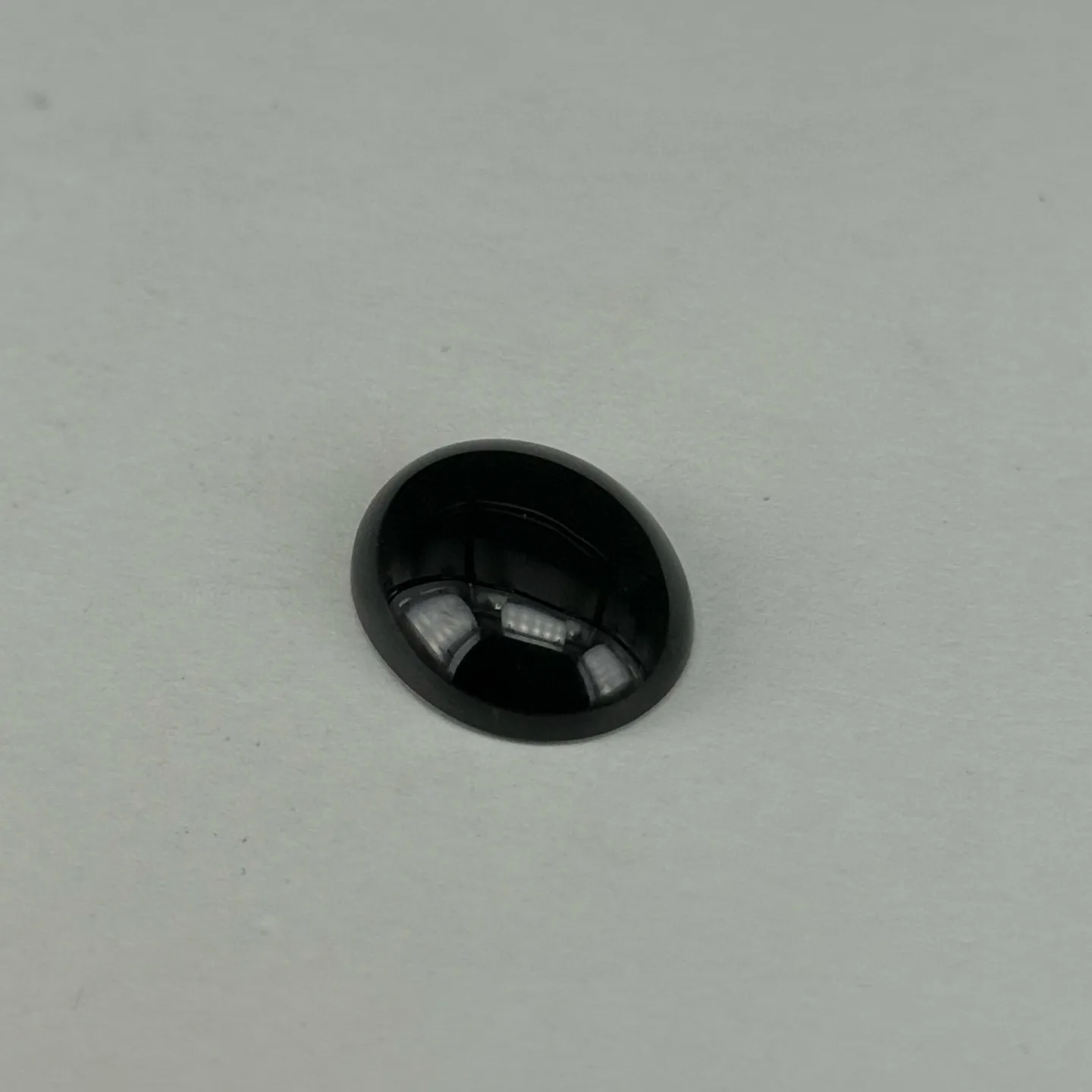 精品墨翠蛋面裸石 种好色正 黑度极好 打灯通透 油性十足