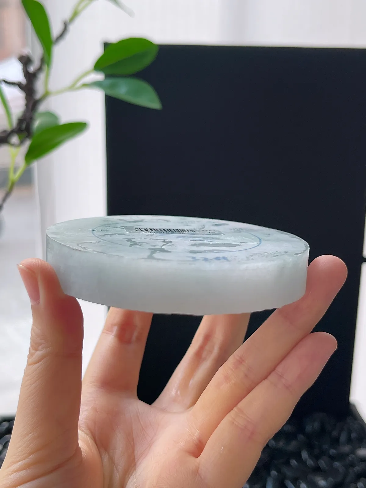 翡翠镯饼，⭕️正圈最大做60，圆条最大做56