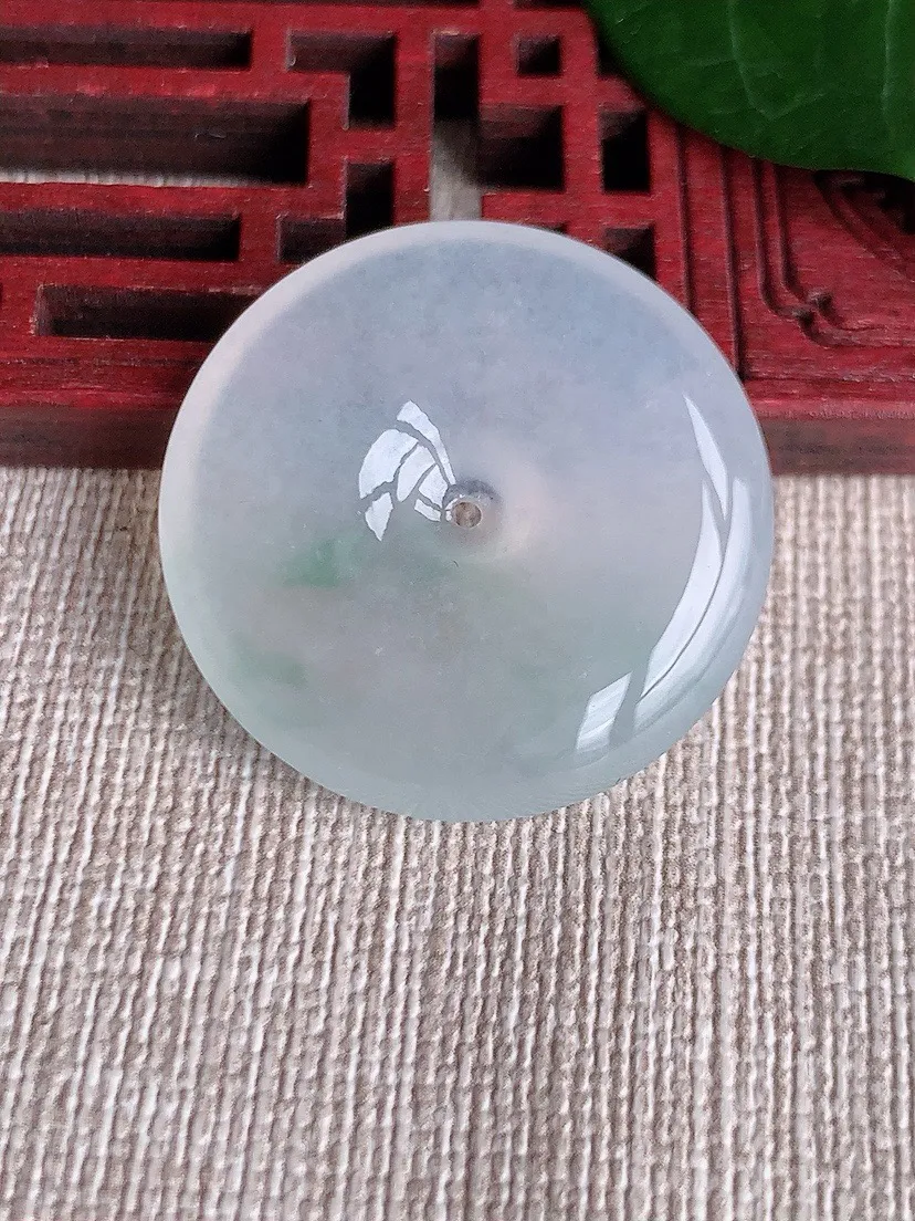 a货翡翠老坑冰种飘花平安扣吊坠 尺寸28.4×5.5mm 重量9.63g 0622
