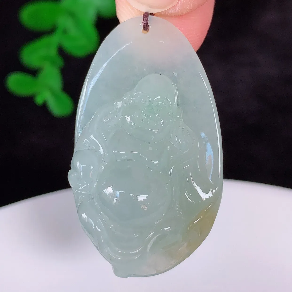 自然光实拍，冰种冰胶黄翡翡翠逍遥布袋佛吊坠，代代有钱，水足丰盈，盈满欢喜，配戴送礼佳品！#60.21