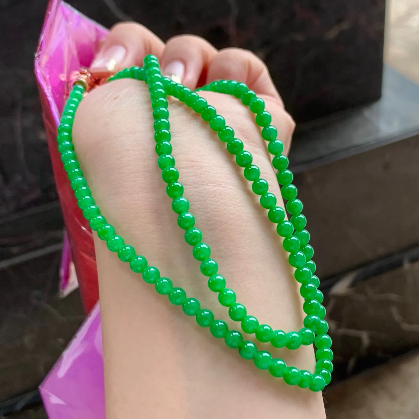 辣绿珠链
颜色漂亮 干净清爽
