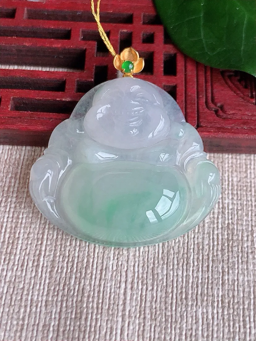 a货翡翠老坑冰种18K金扣头晴绿佛公吊坠 尺寸37×31×33.3×6.4mm 重量10.46g 0