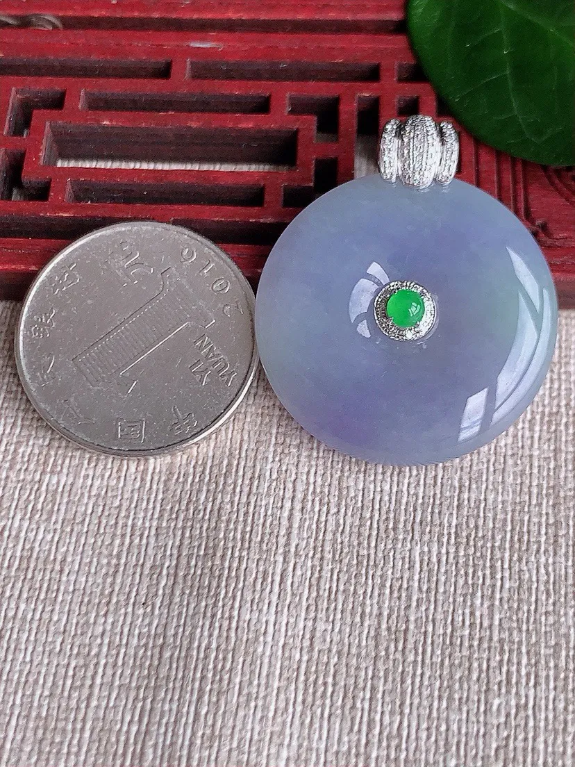 a货翡翠老坑冰种18K金伴钻镶嵌紫罗兰平安扣吊坠 尺寸35.3×29.8×6mm 重量12.78g 0622