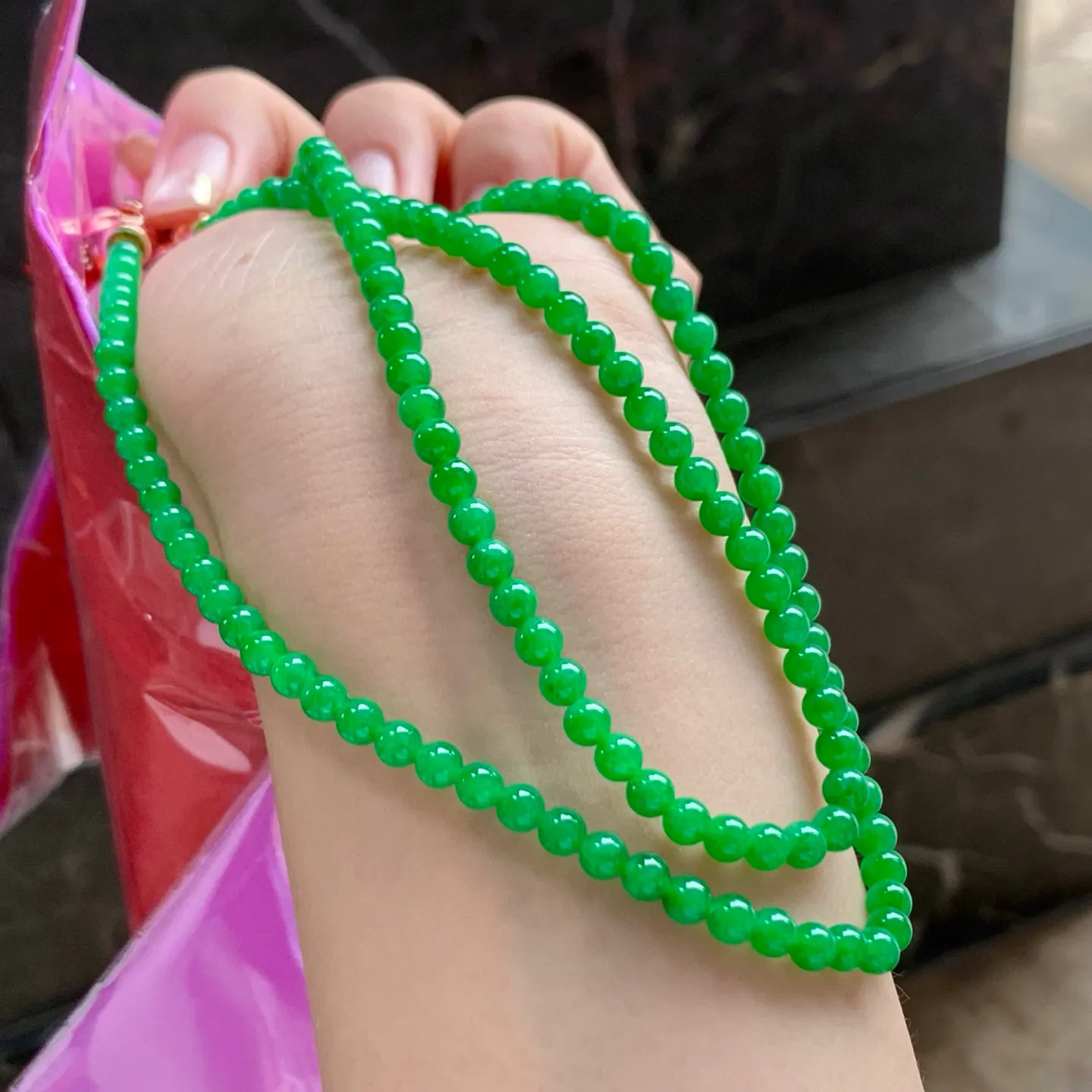 辣绿珠链
颜色漂亮 干净清爽