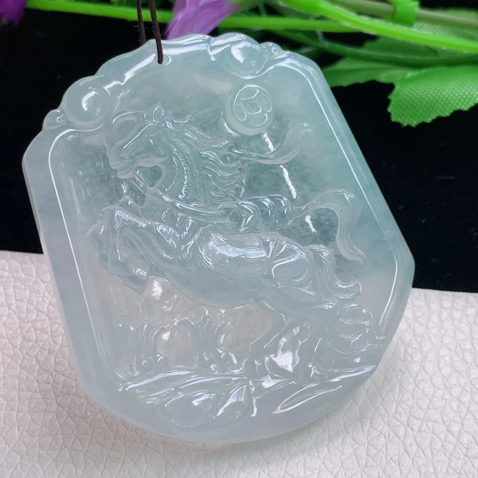 Kti实拍51.5*45.5*5.5缅甸翡翠A货冰种晴底马到功成玉吊坠 生肖马