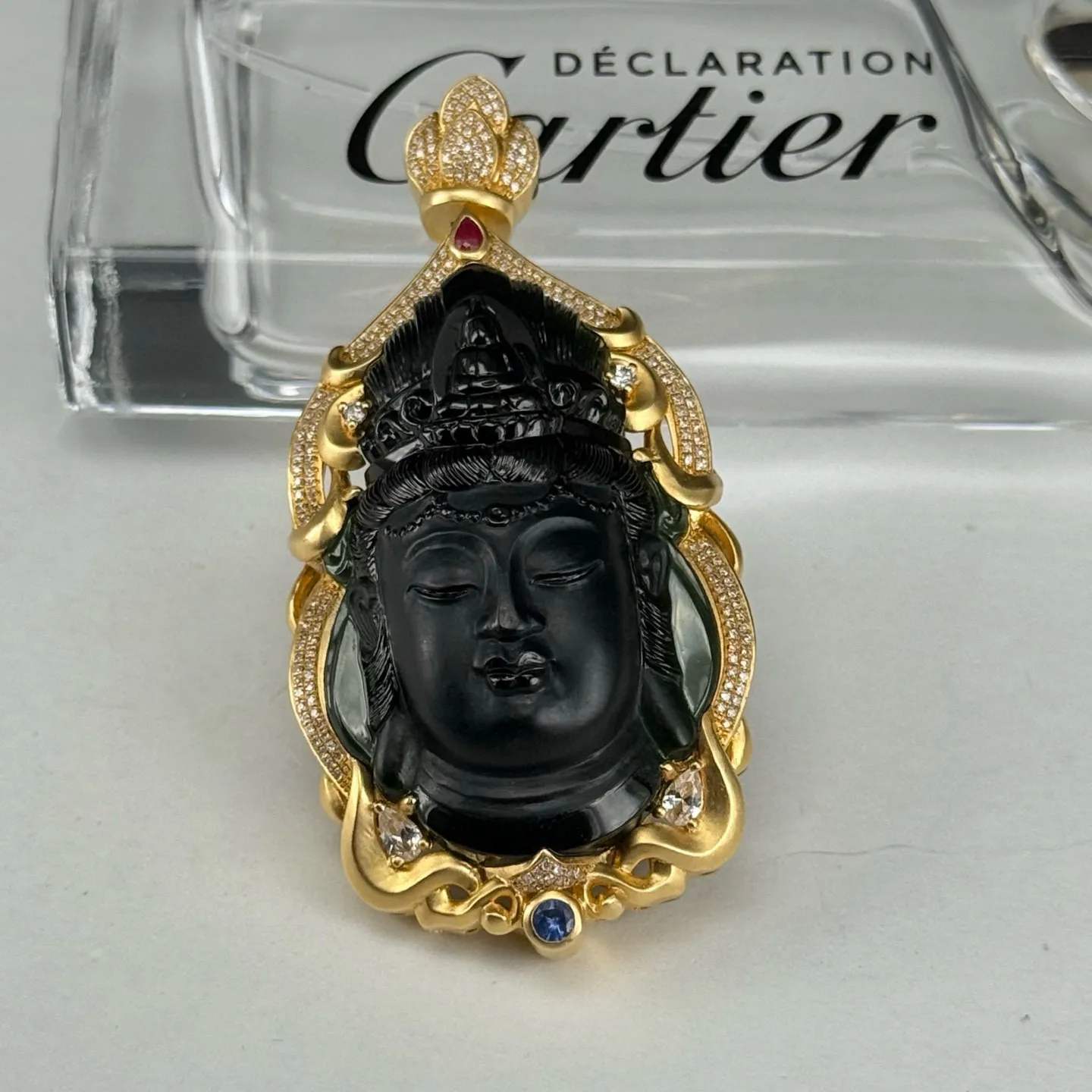 精品18k重金豪镶墨翠观音头 种好色正 黑度极好 打灯通透 油性十足