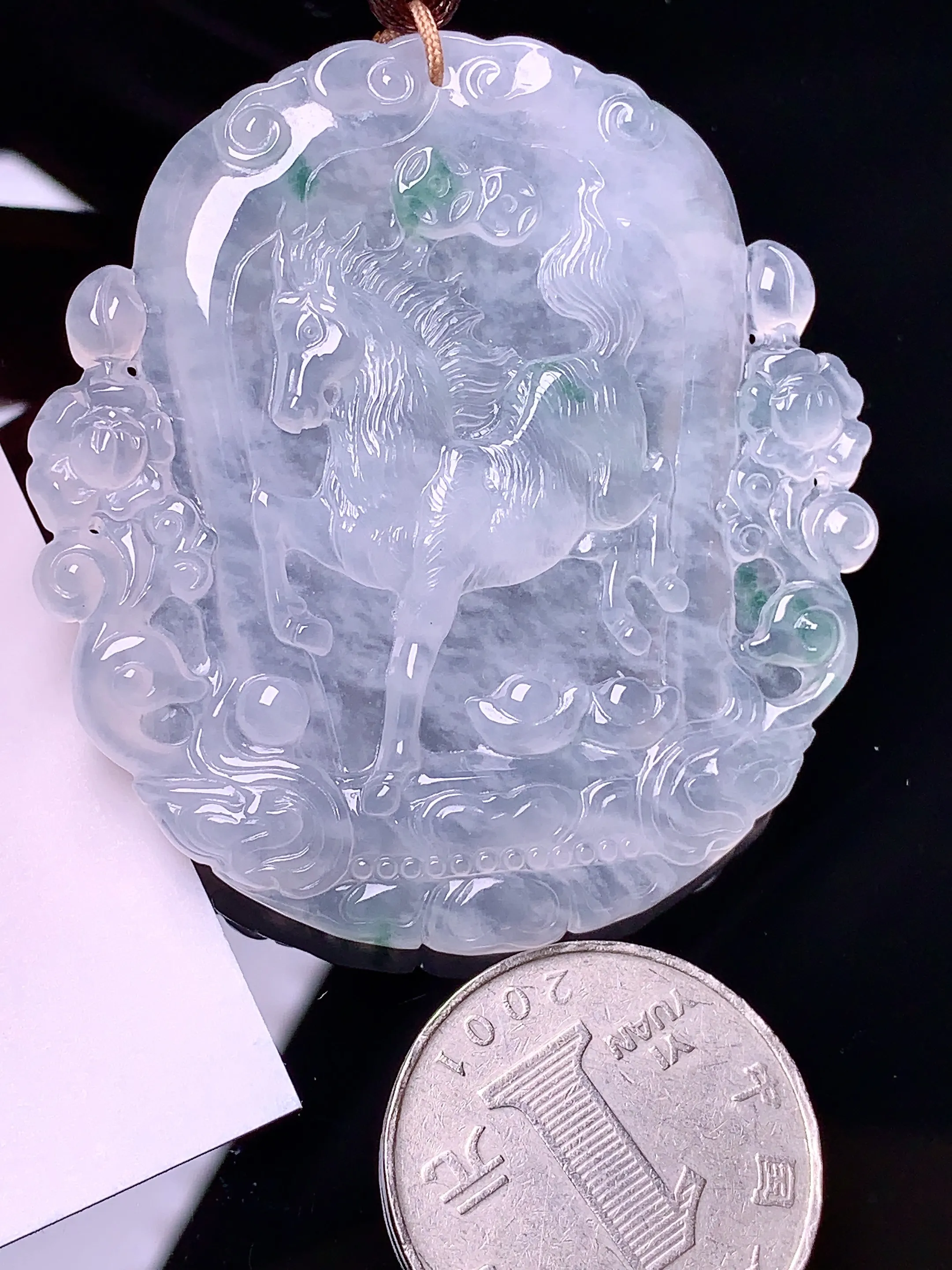 生肖马牌吊坠 玉质细腻 水润亮眼  整体尺寸53.6*50.2*5.5