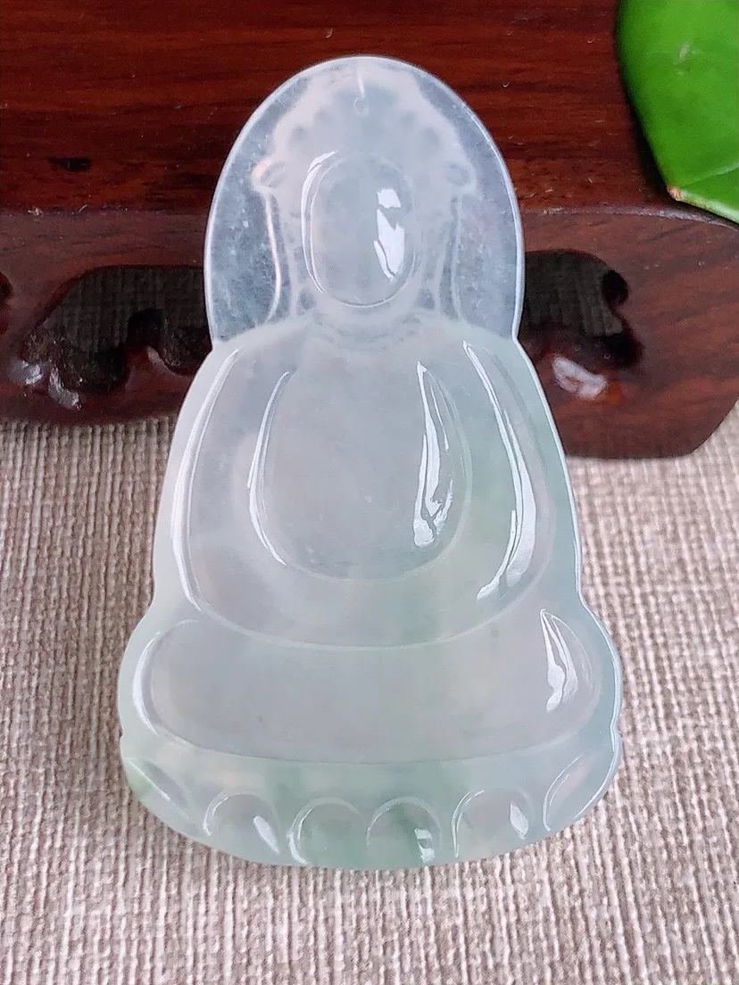 a货翡翠老坑冰种晴水素衣观音吊坠 尺寸53×32×5.3mm 重量17.68g 0622
