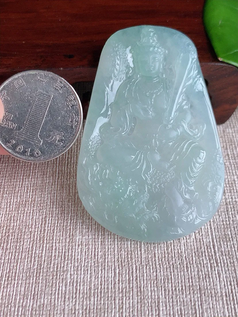 a货翡翠老坑冰种晴水虚空藏菩萨吊坠 尺寸59.3×38.3×6mm 重量29.09g 0622