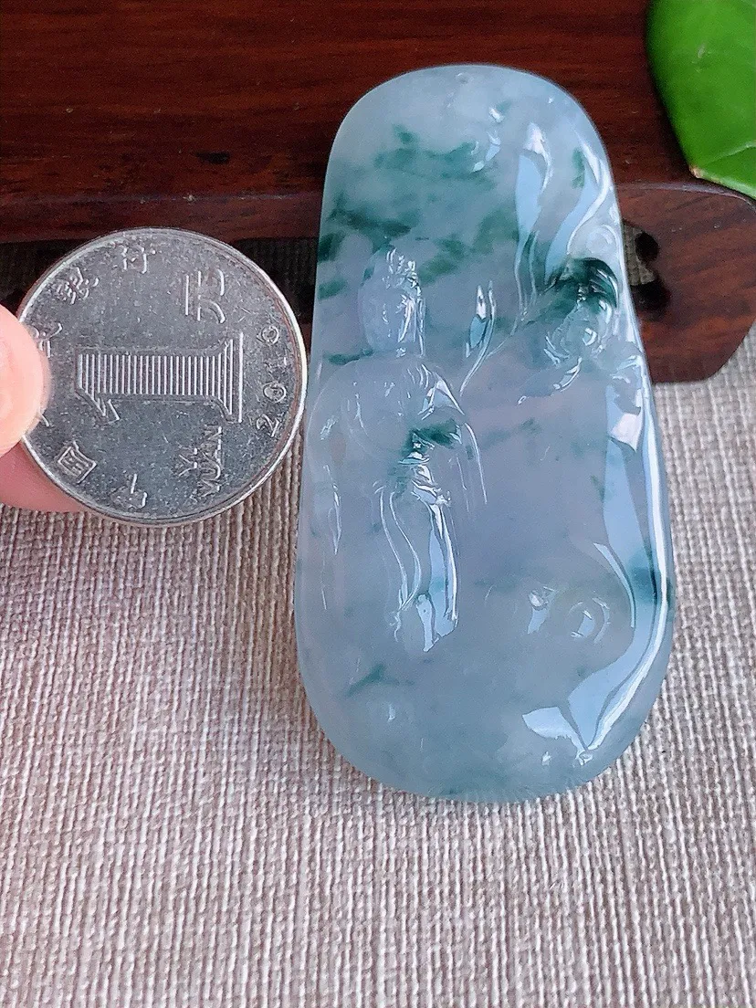 a货翡翠老坑冰种紫罗兰飘花观音吊坠 尺寸63×30.5×5.6mm 重量25.03g 0622