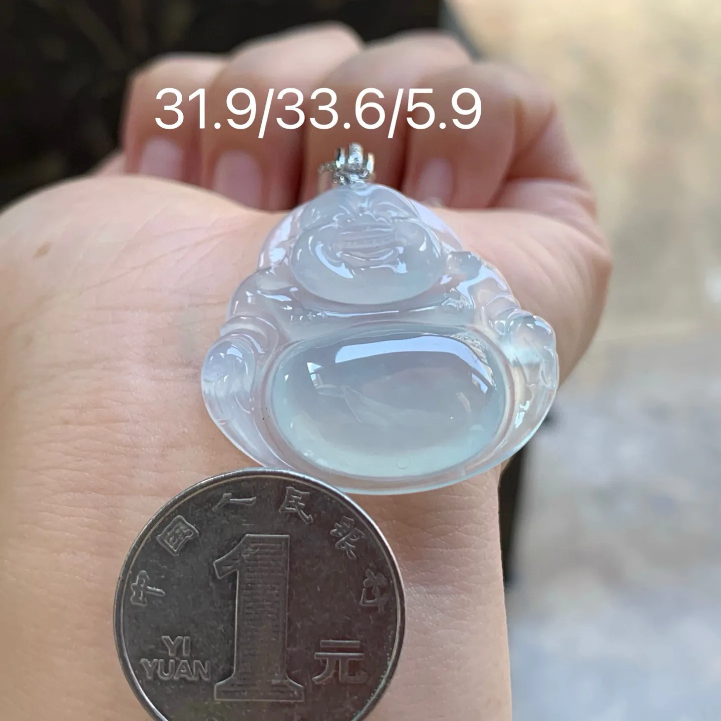 冰种坐佛
清爽 金扣