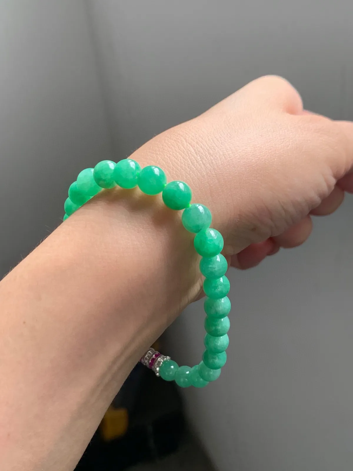 豆绿手串
干净清爽