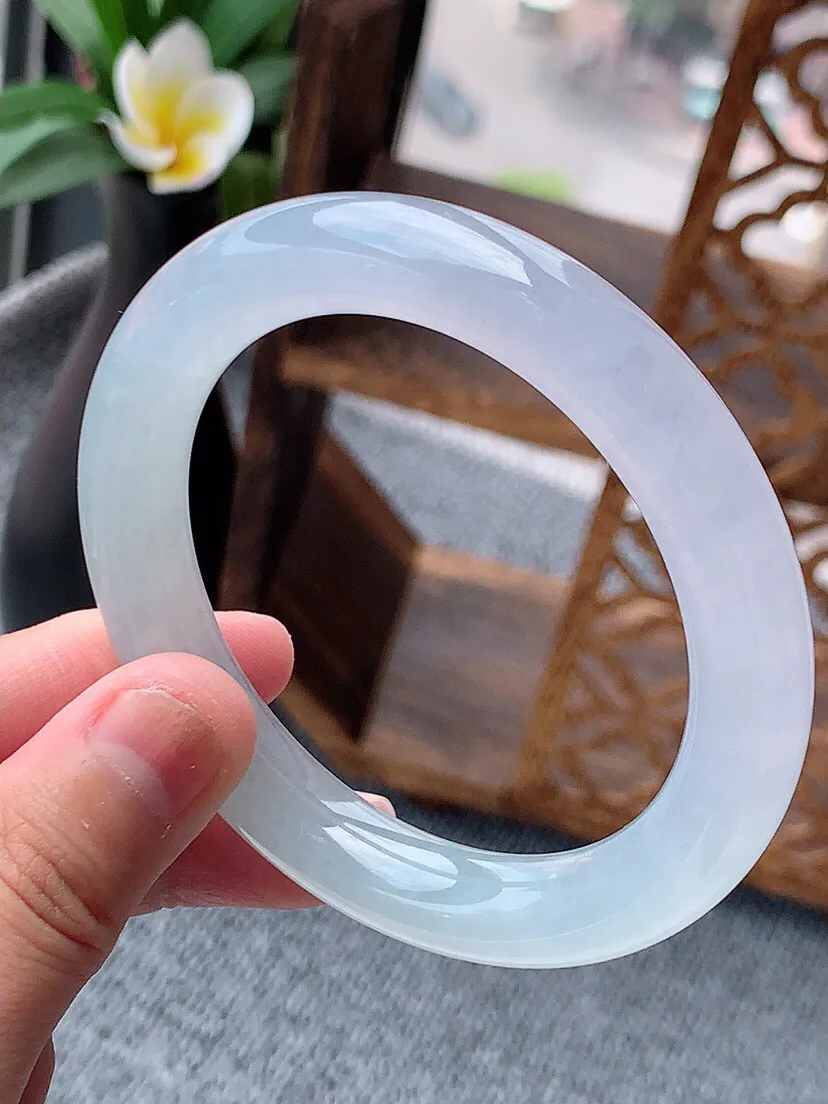 a货翡翠老坑冰种晴水圆条手镯54-55圈口 尺寸54.8×10mm 重量56.15g 0622