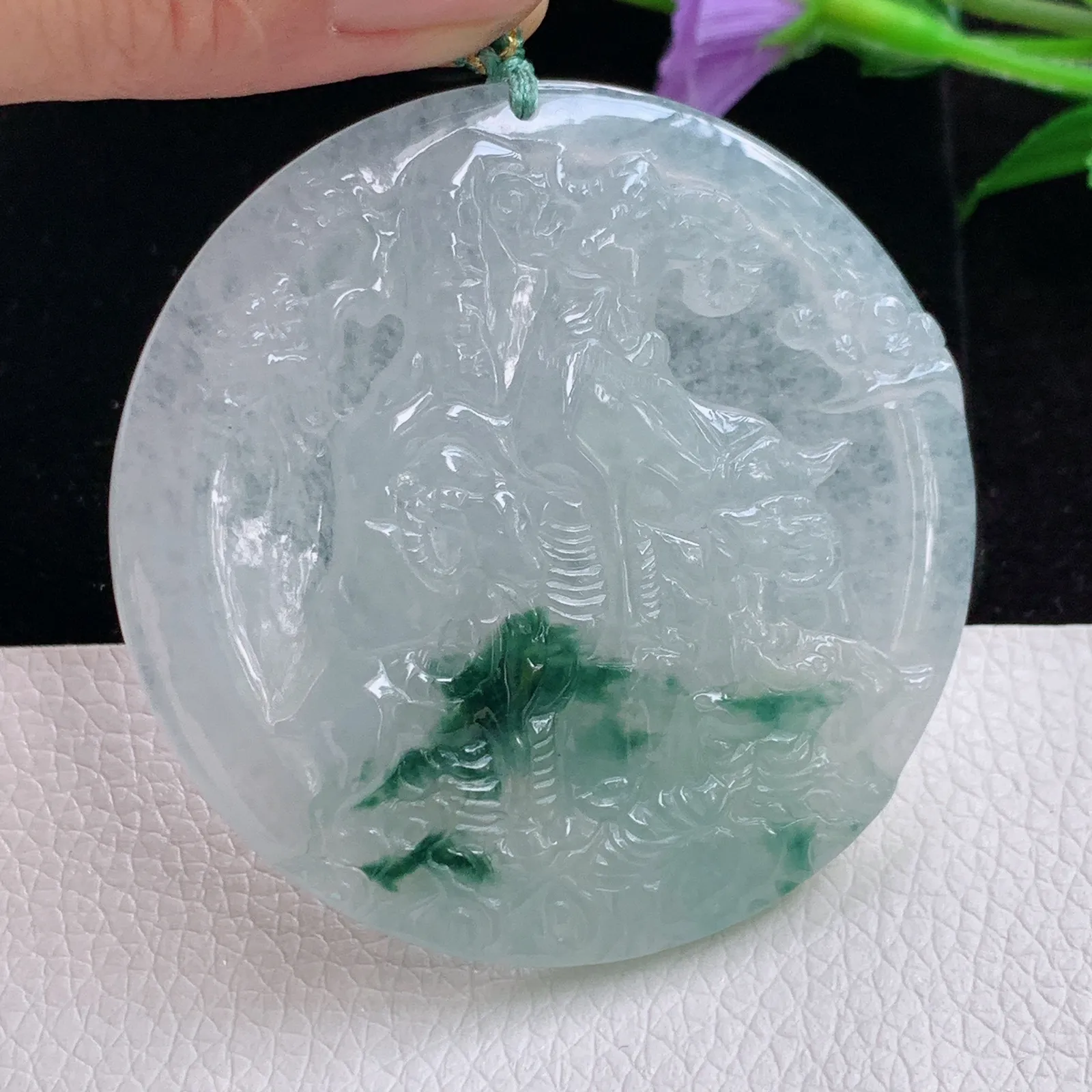 yn实拍52.8*5.5缅甸翡翠精雕冰飘花三羊开泰 生肖羊玉吊坠 玉挂件