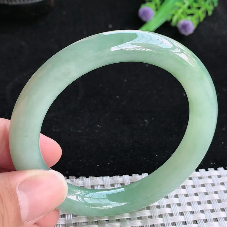 自然光54/10/9.7老坑冰润起胶满绿圆条手镯翡翠玉镯美人镯