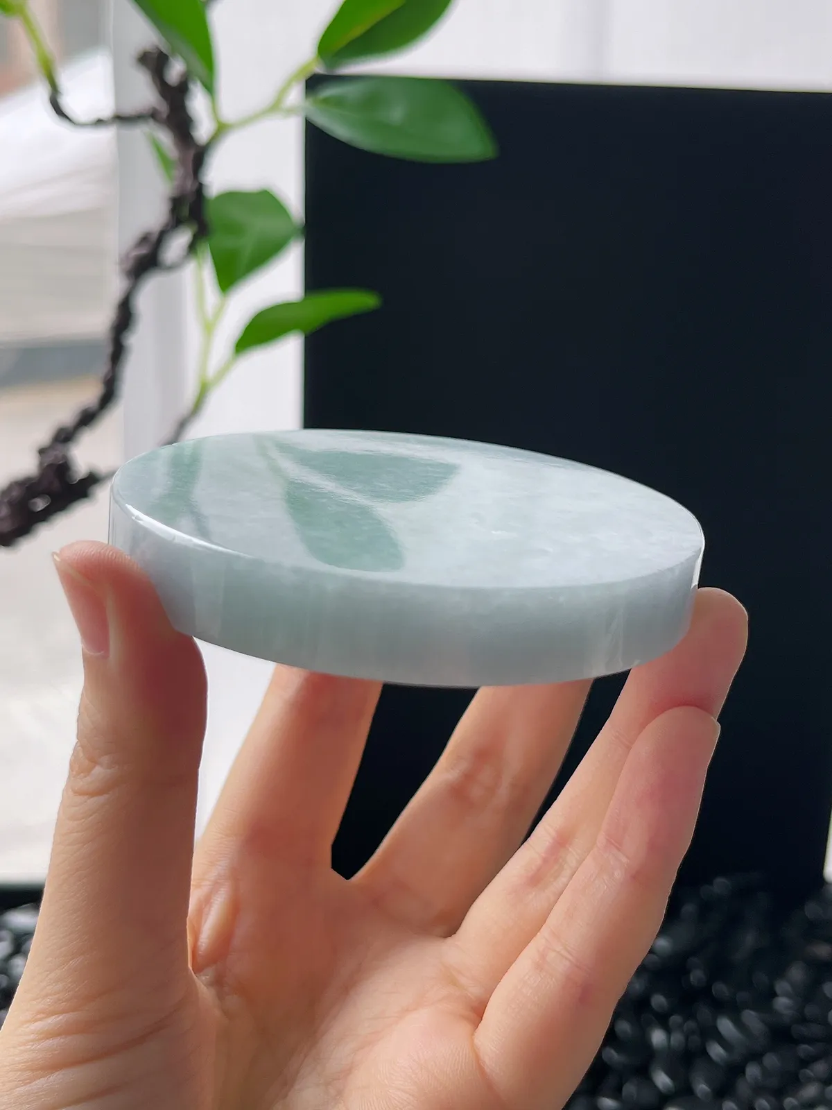 翡翠镯饼，⭕️正圈最大做56，圆条最大做52