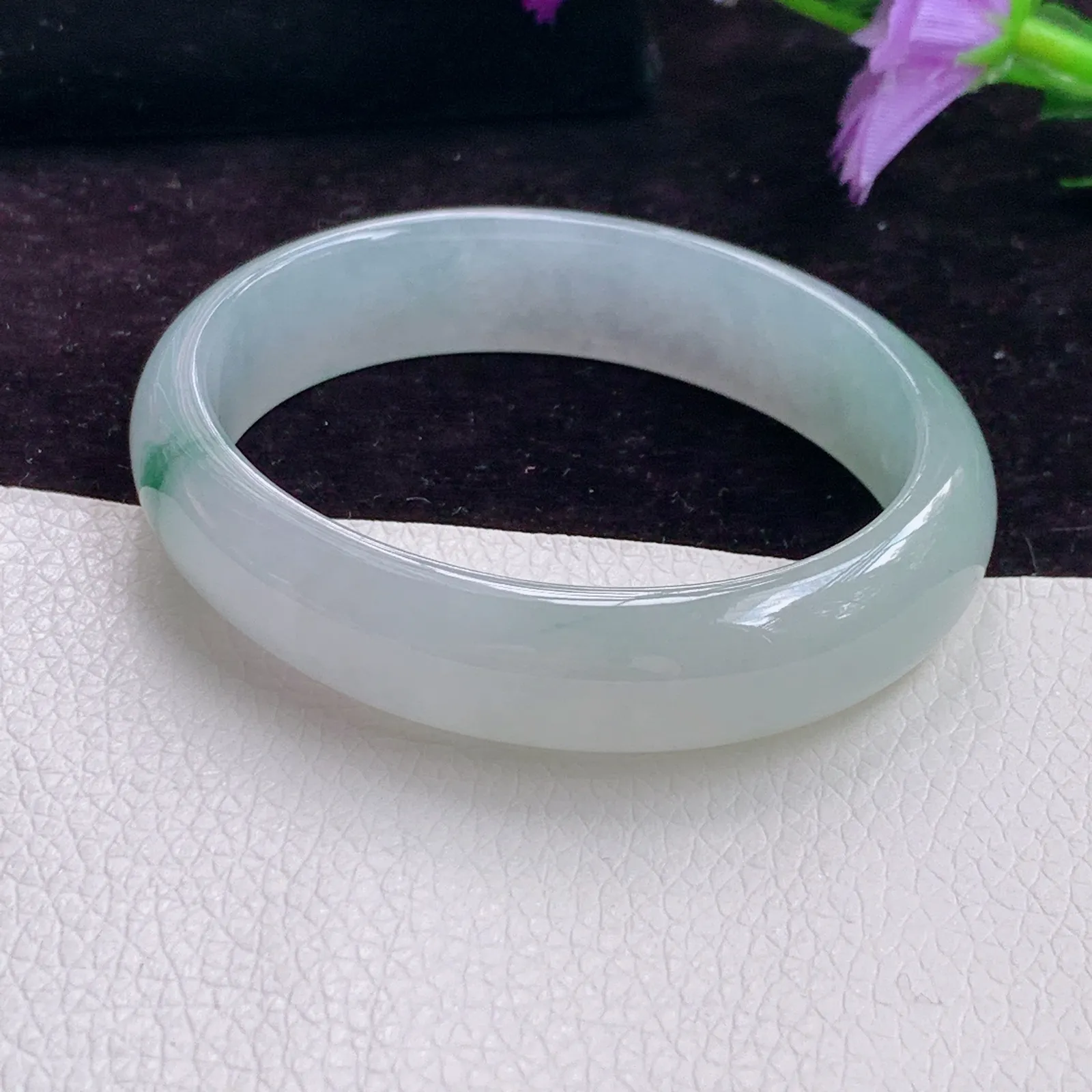 js小圈口53*43*12*6.2贵妃镯老坑精美冰胶灵动蛋形清秀翡翠玉手镯