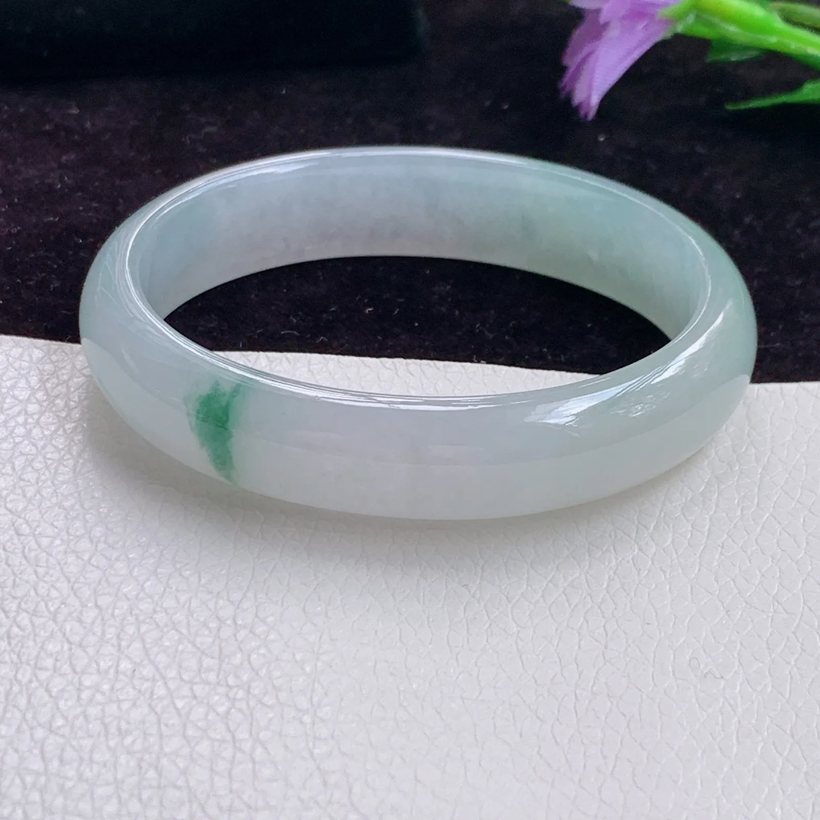 js小圈口53*43*12*6.2贵妃镯老坑精美冰胶灵动蛋形清秀翡翠玉手镯