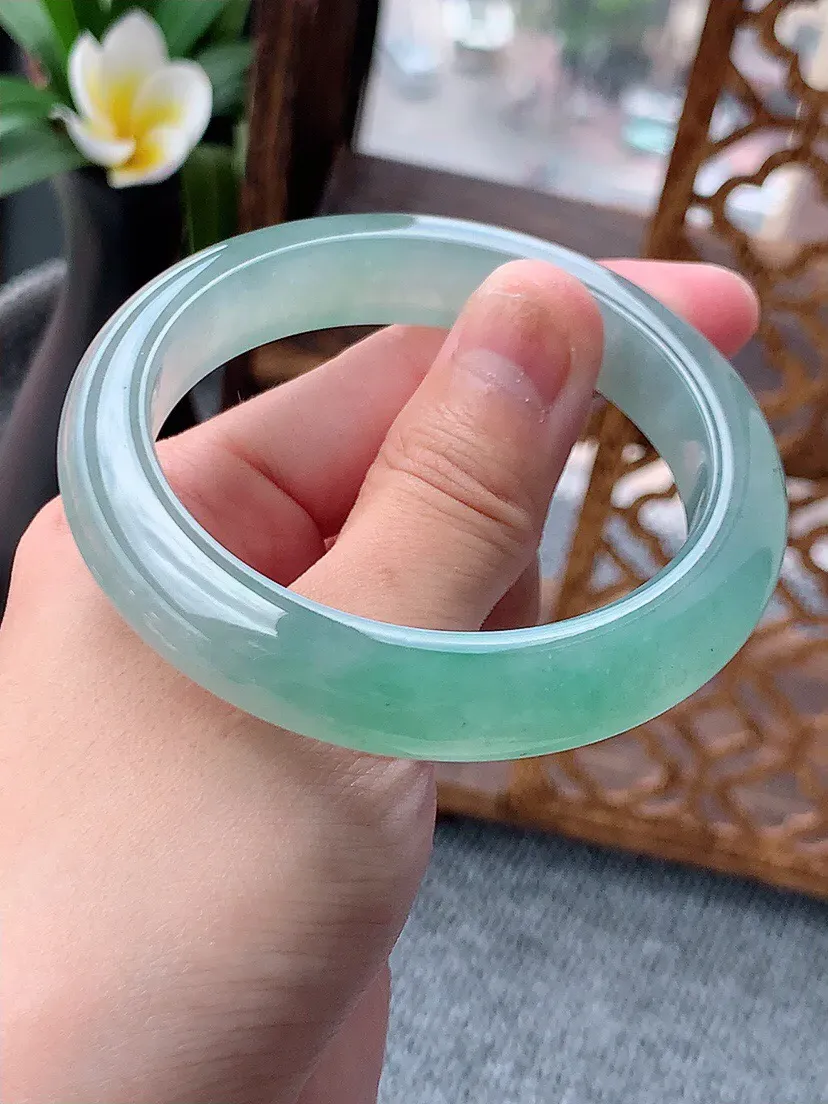 a货翡翠老坑冰种晴水正装正圈手镯53-54圈口 尺寸53.8×11.6×8.6mm 重量57.28g 0622