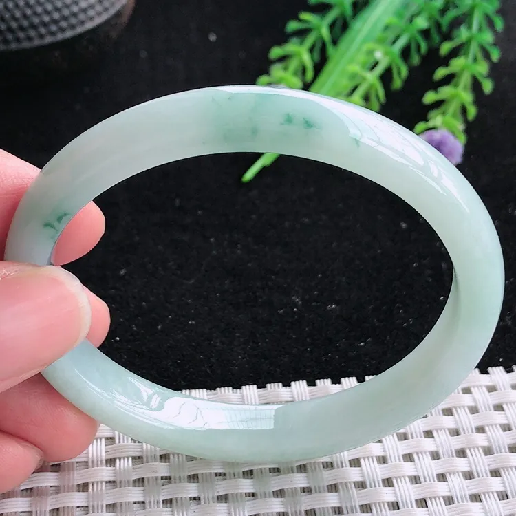 自然光56/48.5/9.2/7老坑秀气冰润飘花贵妃手镯翡翠玉镯美人镯