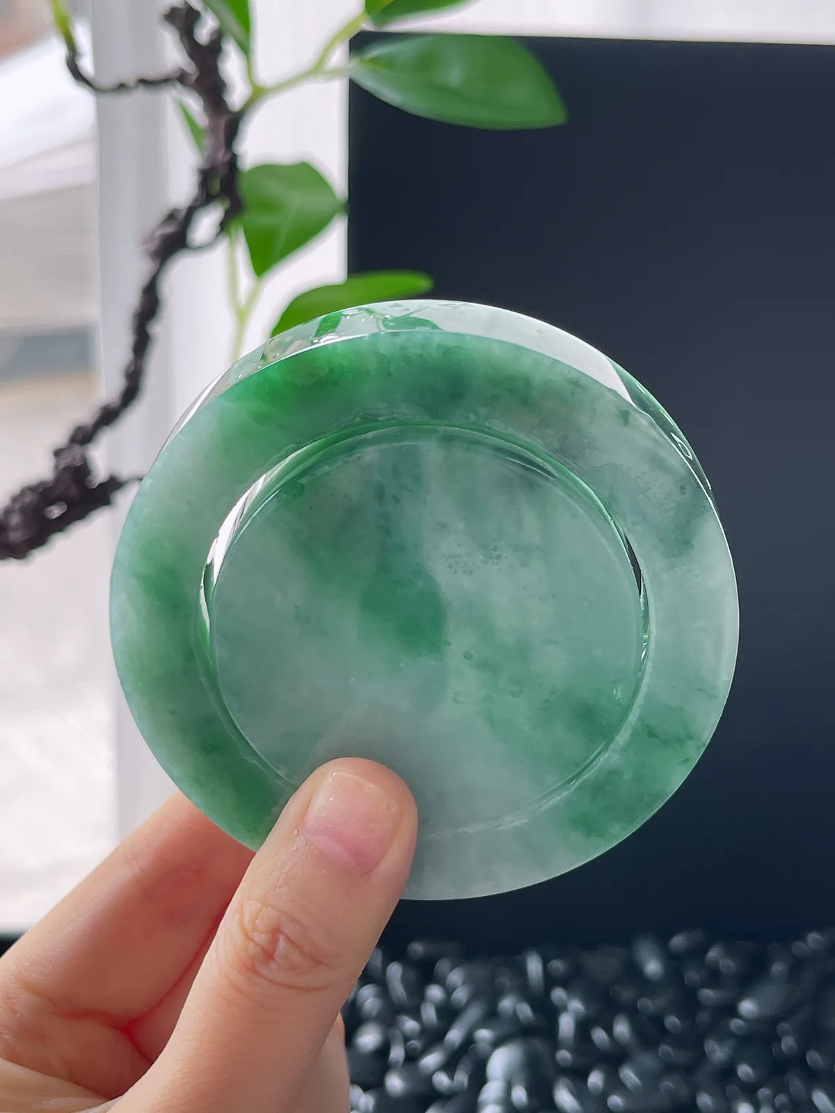 翡翠镯饼，⭕️正圈最大做57，圆条最大做53；最小做52.7