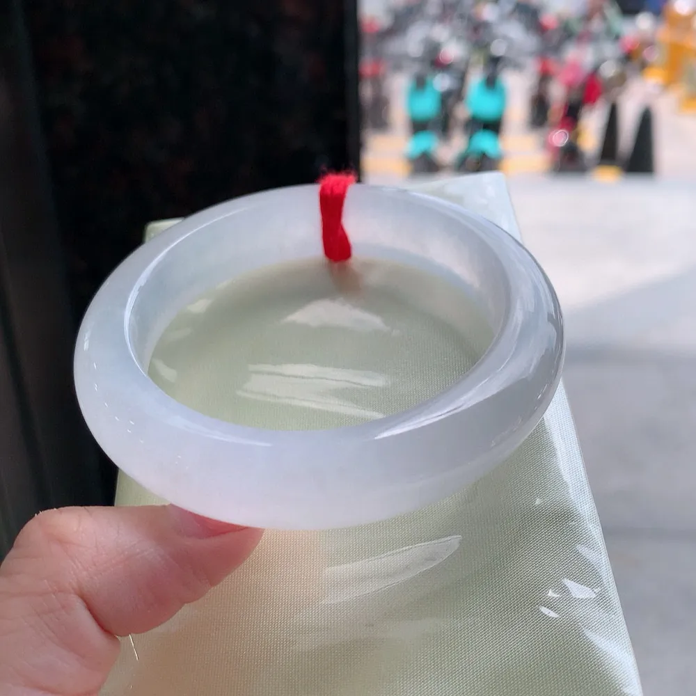 正圈冰玻种白月光 无瑕 尺寸:56.1/13/9.6  种水好