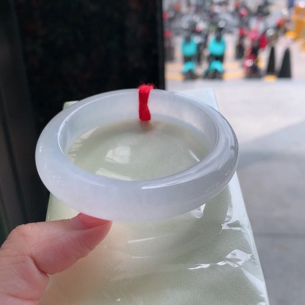 正圈冰玻种白月光 无瑕 尺寸:56.1/13/9.6  种水好