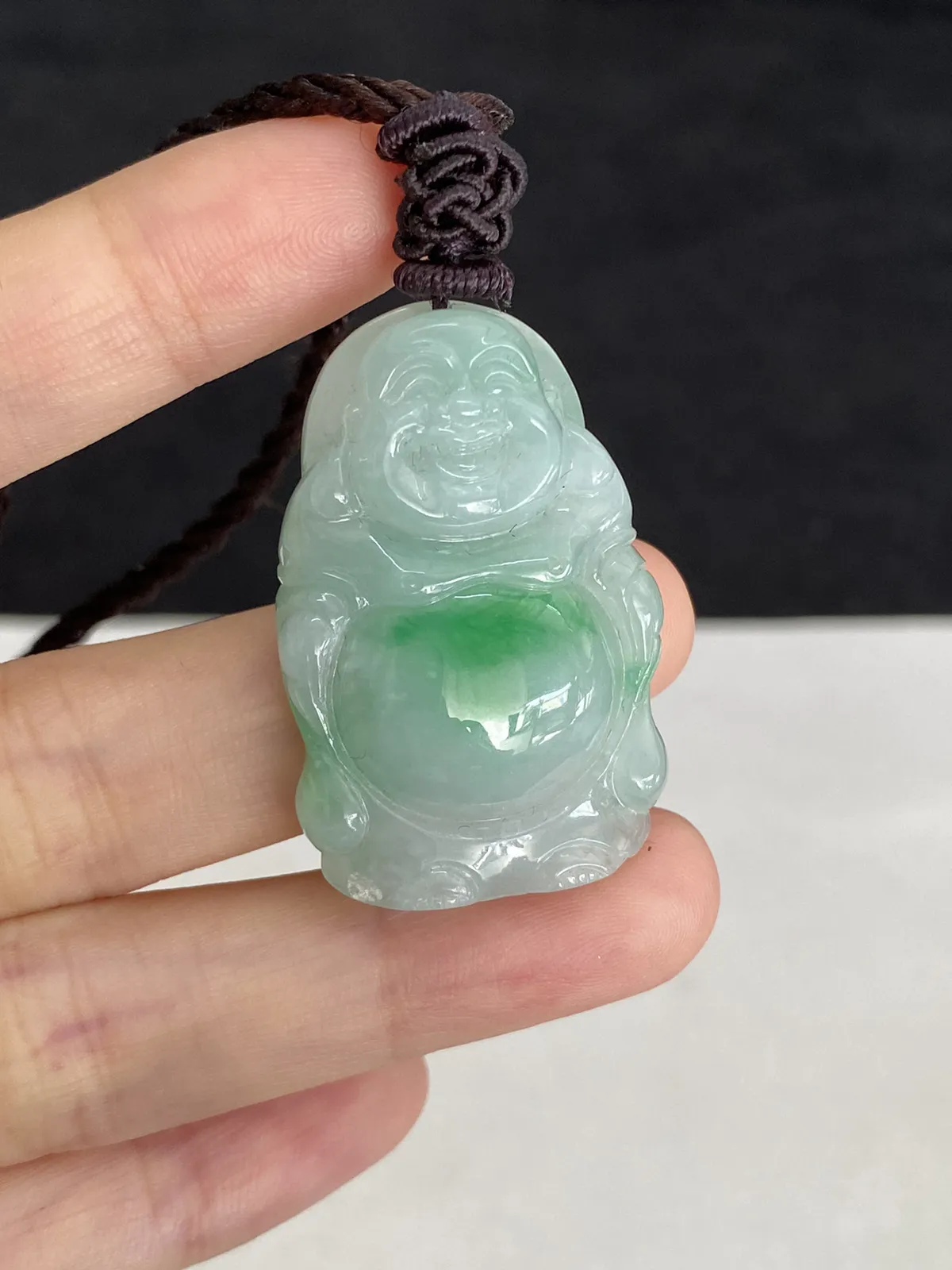 翡翠糯化种飘绿吊坠