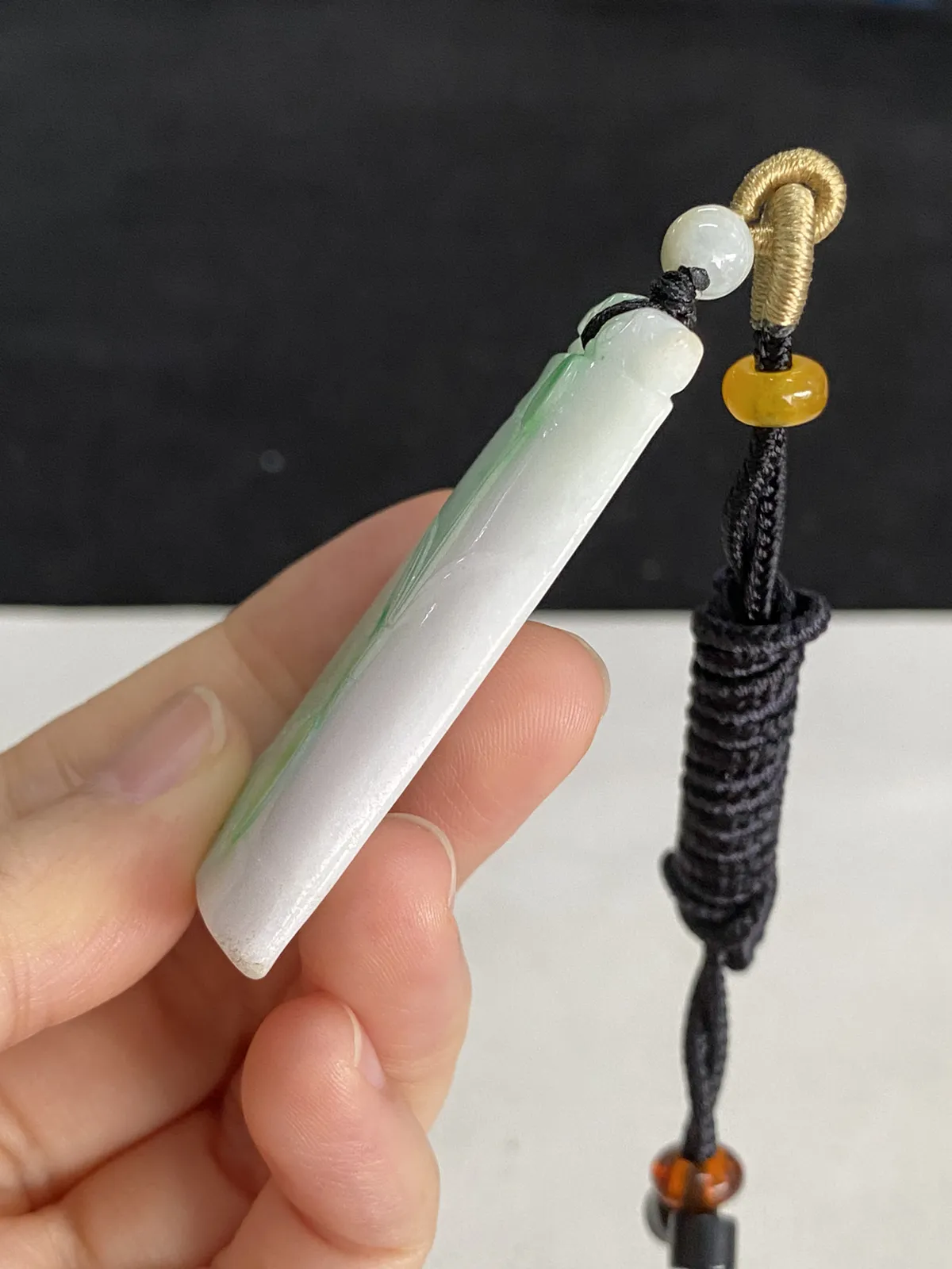 翡翠挂坠