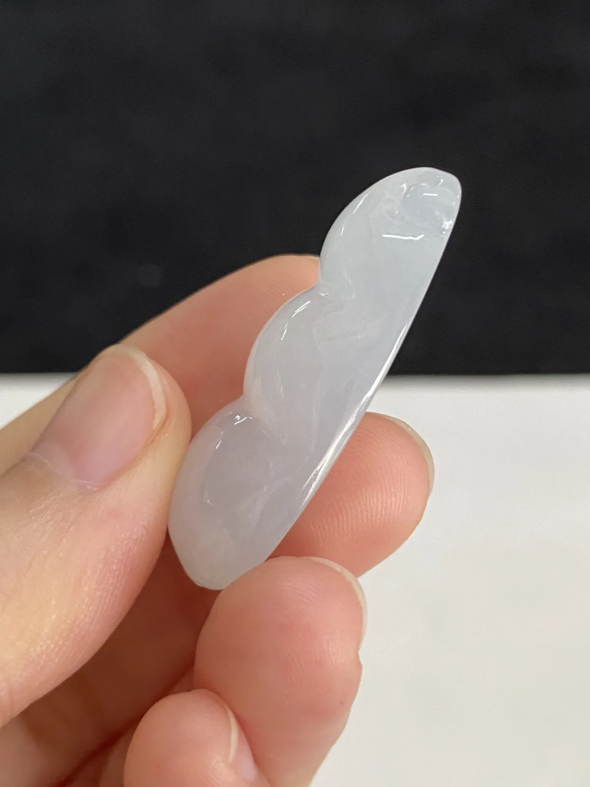 翡翠冰糯种白色福豆