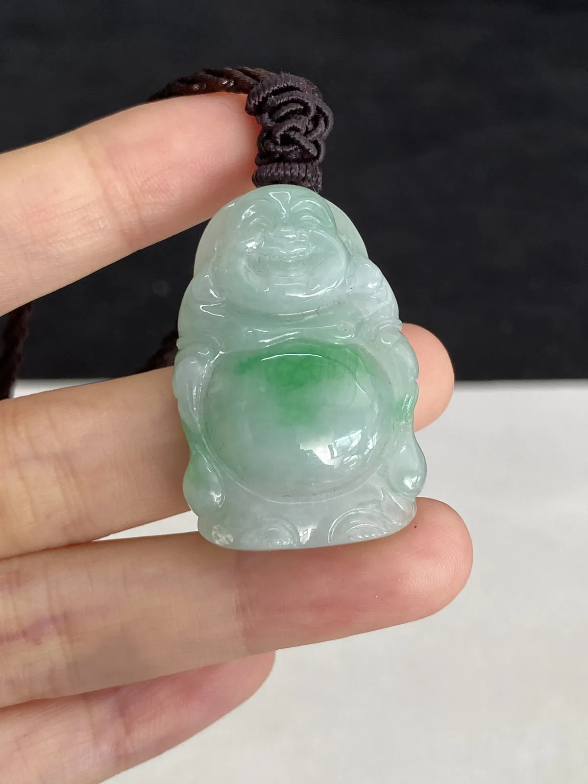 翡翠糯化种飘绿吊坠