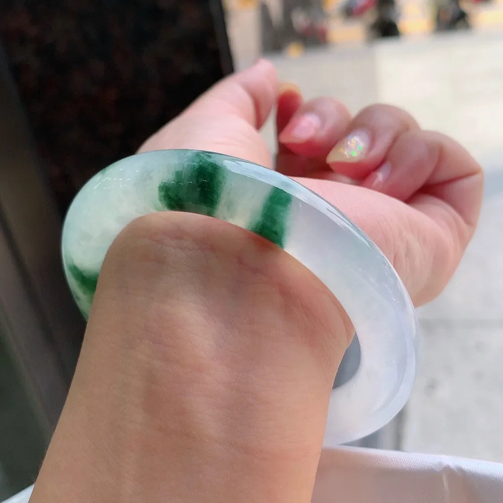 圆条冰玻飘花 无瑕 尺寸:55.2/11 花美 种水好