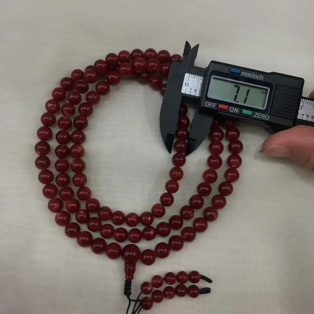 【天然日本阿卡牛血红珊瑚8mm大圆珠108粒佛珠链】项链手链两用款！️遇不可求！日本产地，阿卡材料，牛血红颜色，光泽柔润透亮，直径约7.9-7.1mm，重量69.46克，珊瑚本为佛教珍宝，来自深海千年生长，有生长纹，属于有机宝石，气场强大，稀少珍贵！每粒均为天然无添加无修补！少虫眼少白芯！收藏精品！传承宝贝！
