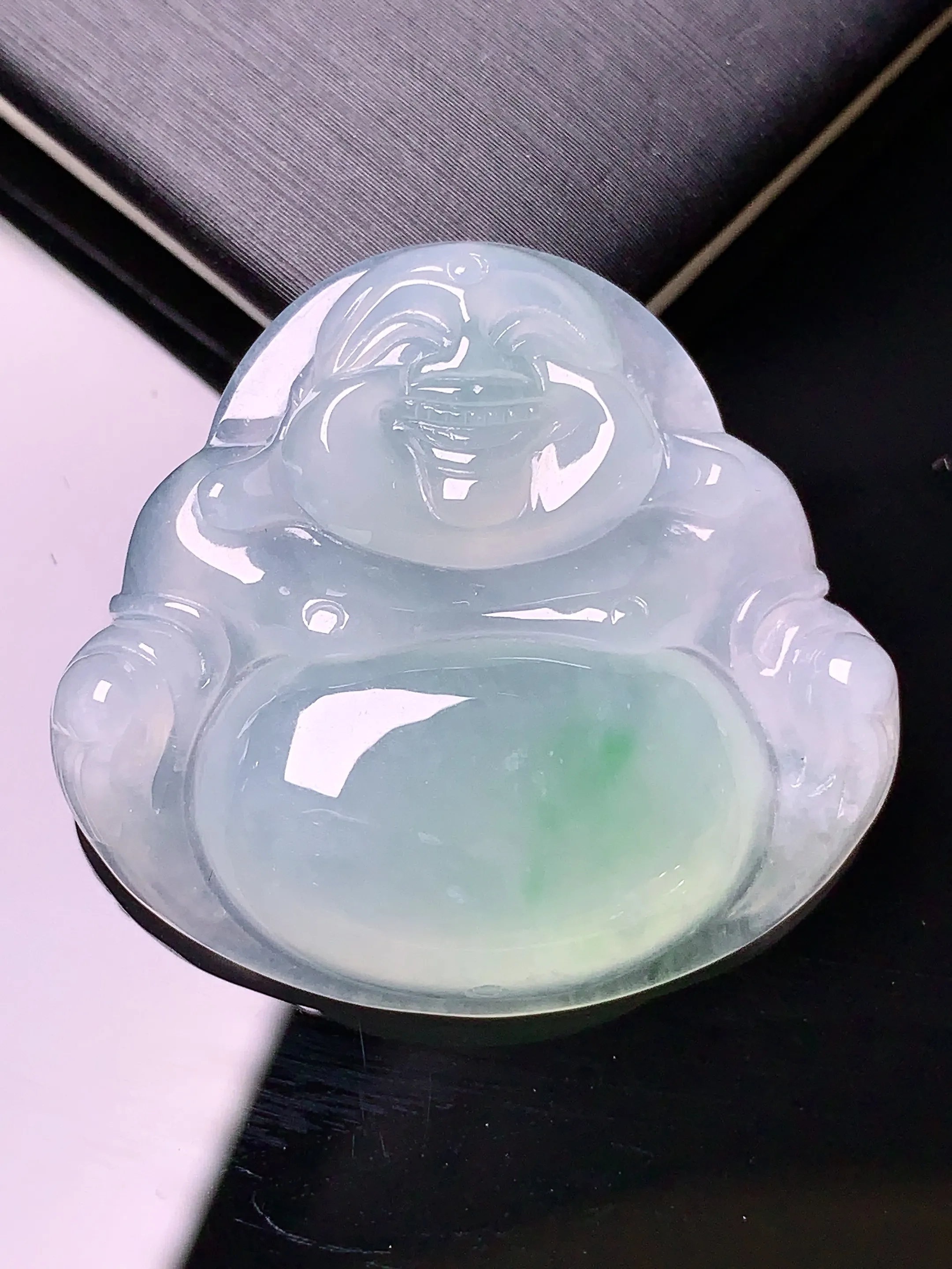冰种佛公吊坠 玉质细腻 水润亮眼  整体尺寸30*32.1*6.6