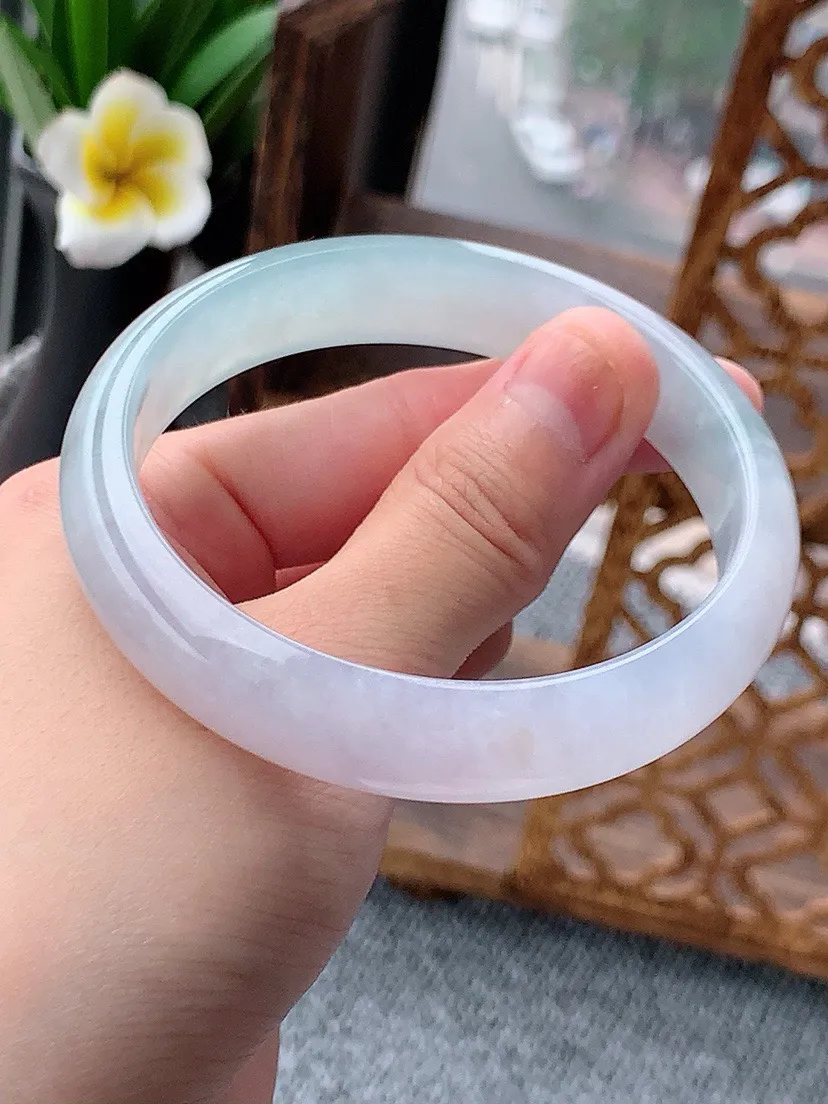a货翡翠老坑白月光正装正圈手镯59-60大圈口 尺寸59×13×6.7mm 重量50.93g 0617