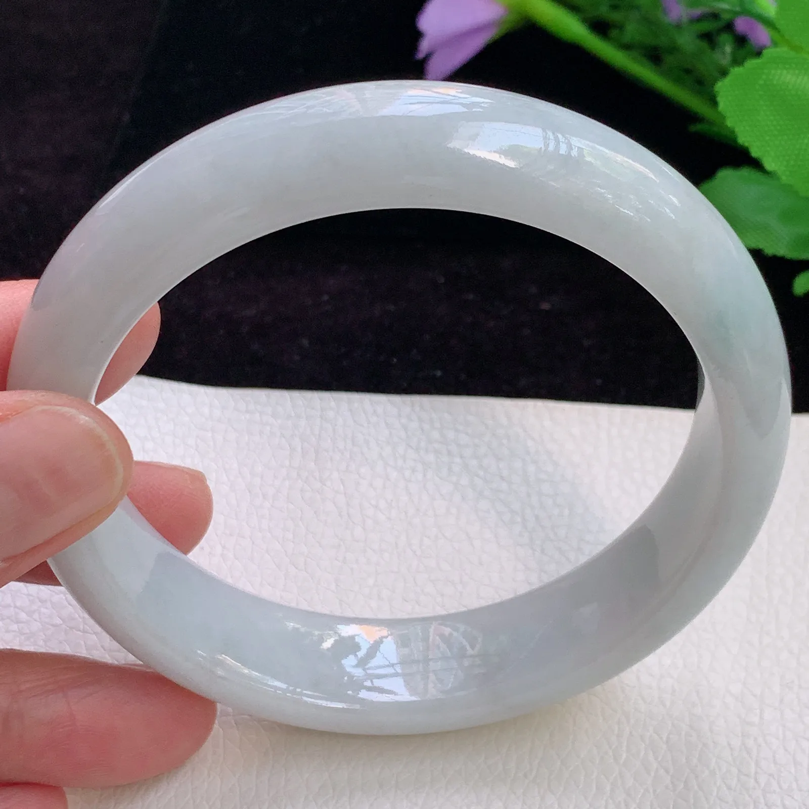 ll大圈口62.5*15*8.8平安镯 老坑精美胶感白月光翡翠宽边玉手镯 玉手环