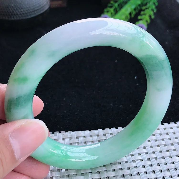 自然光57.8/12.3/12.5老坑精美冰润飘花胖圆条手镯翡翠玉镯美人镯