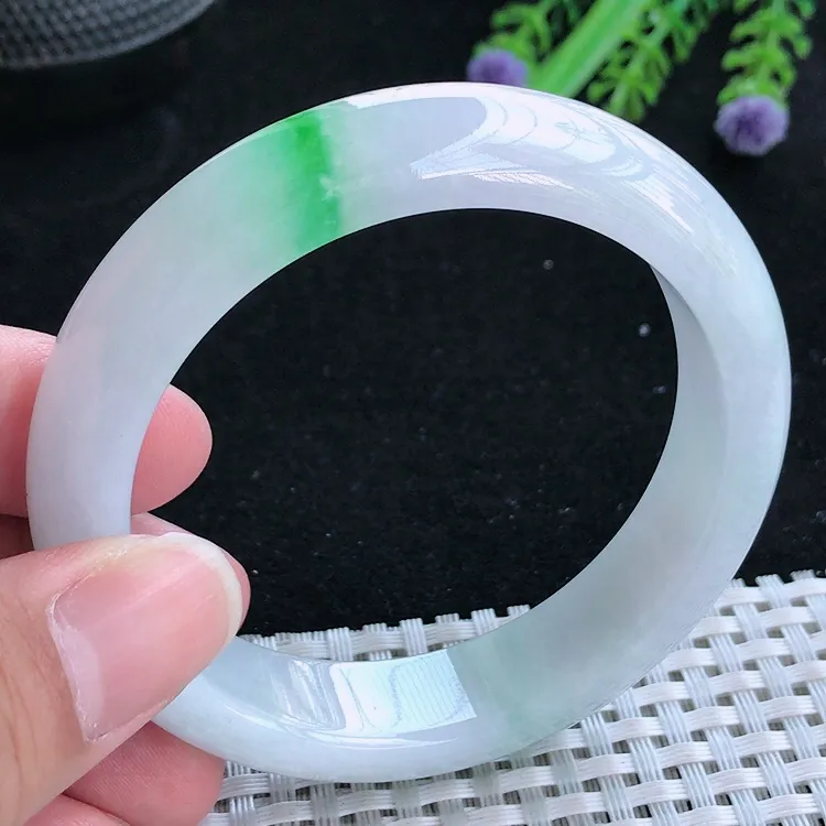 自然光55.5/13.3/8.5老坑冰润水灵白底青飘阳绿手镯翡翠玉镯美人镯
