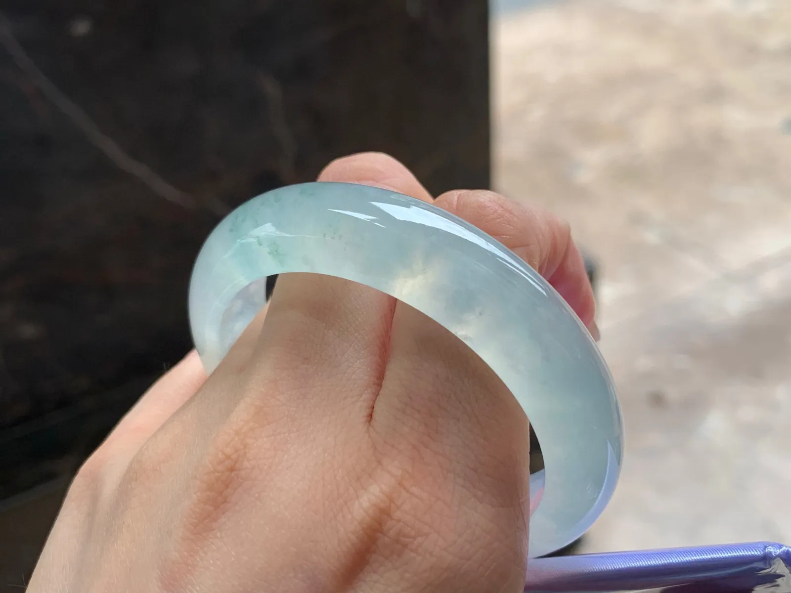 冰种手镯
种老52.2/14/8.8mm