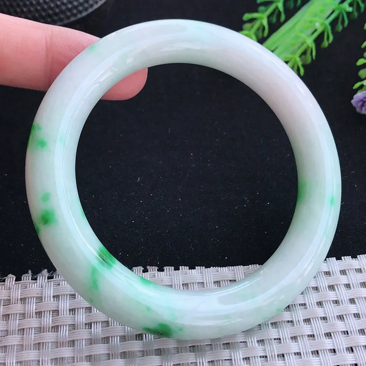 自然光57.8/10.5/11老坑精美温润飘阳绿胖圆条手镯翡翠玉镯美人镯
