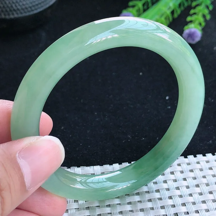 自然光55/9.8/9.5老坑冰胶果冻冰晴满绿圆条手镯翡翠玉镯美人镯